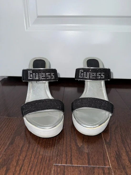 Guess Wedges - Picture 4 of 11